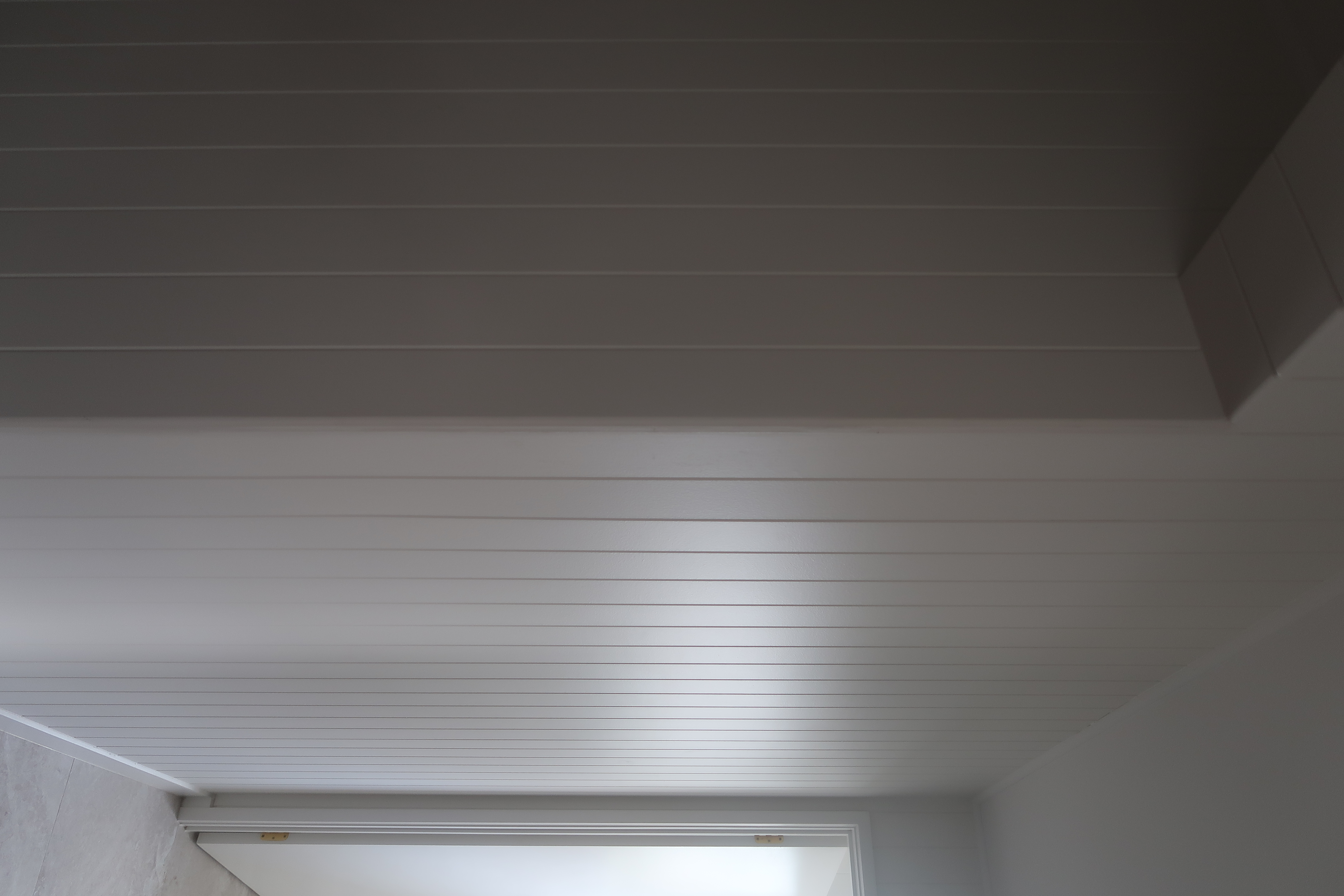 VJ panel doorway detail